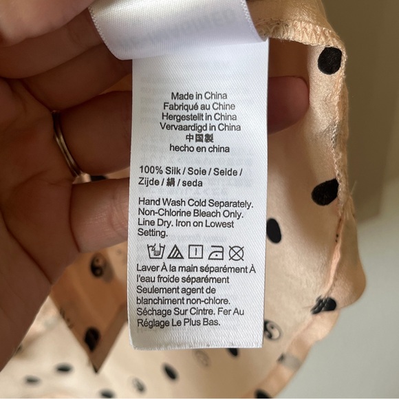 J.Crew Top Button Down Classic Fit Silk Mixed Dots Pink Blouse Happy Face Size 2 - Picture 7 of 11